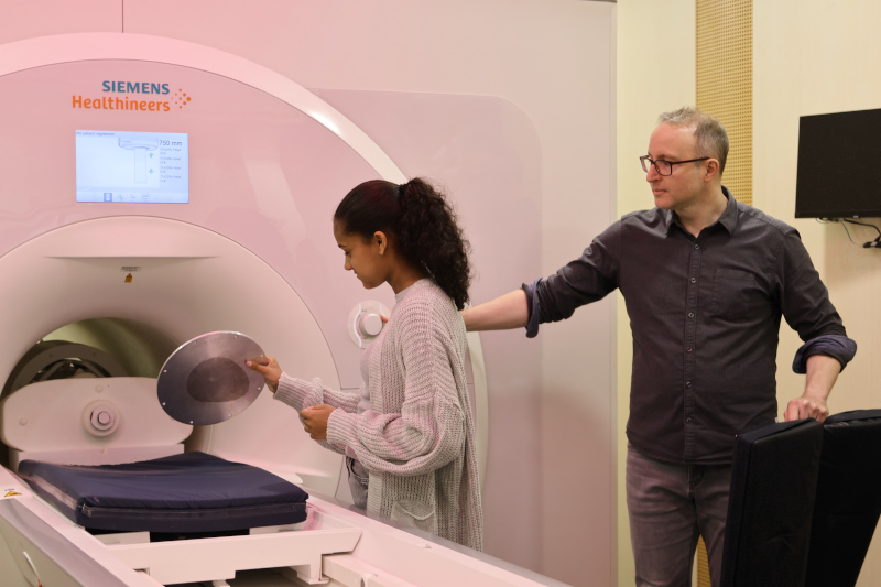 Girls' Day: Ein Tag als MR Physikerin